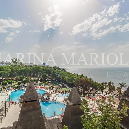 Marina Mariola