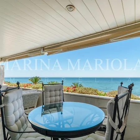 Marina Mariola