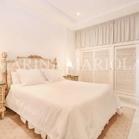 Marina Mariola Lägenhet Marbella