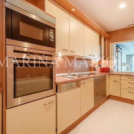 Marina Mariola Apartment *