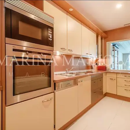 Marina Mariola Apartment Marbella