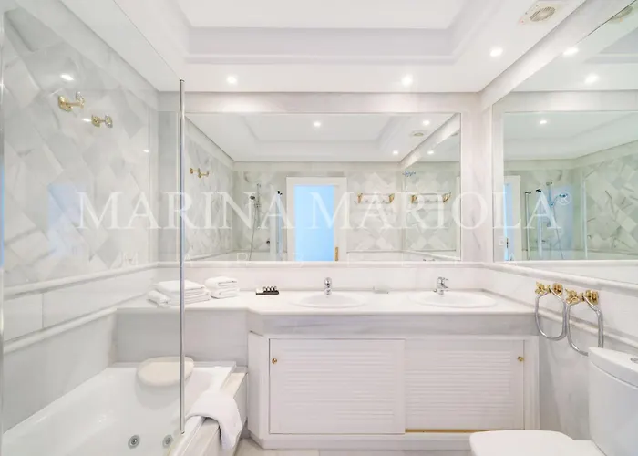 Marina Mariola Apartamento *